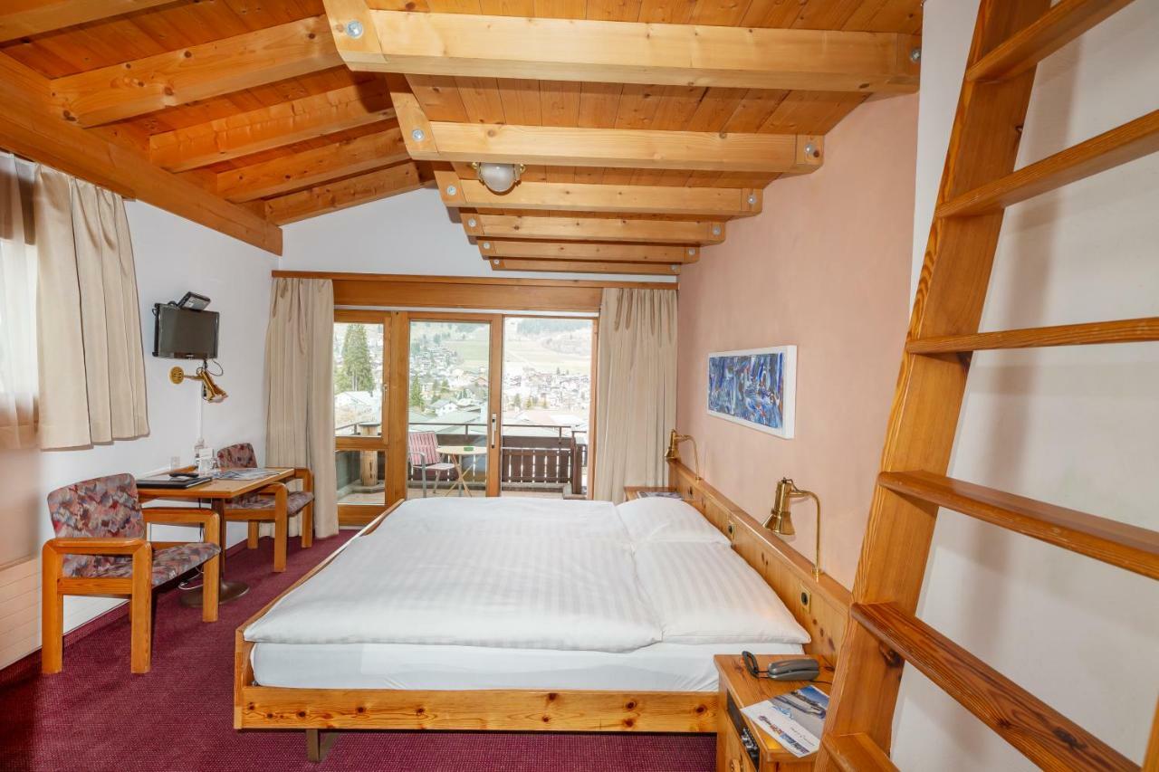 פלימס T3 Hotel Mira Val מראה חיצוני תמונה